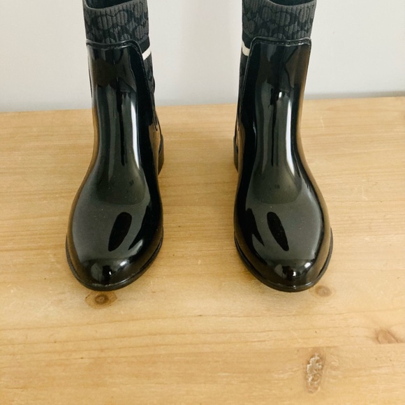 Coach Rivington Rain Bootie in Black Size 7 - Picture 3 of 5